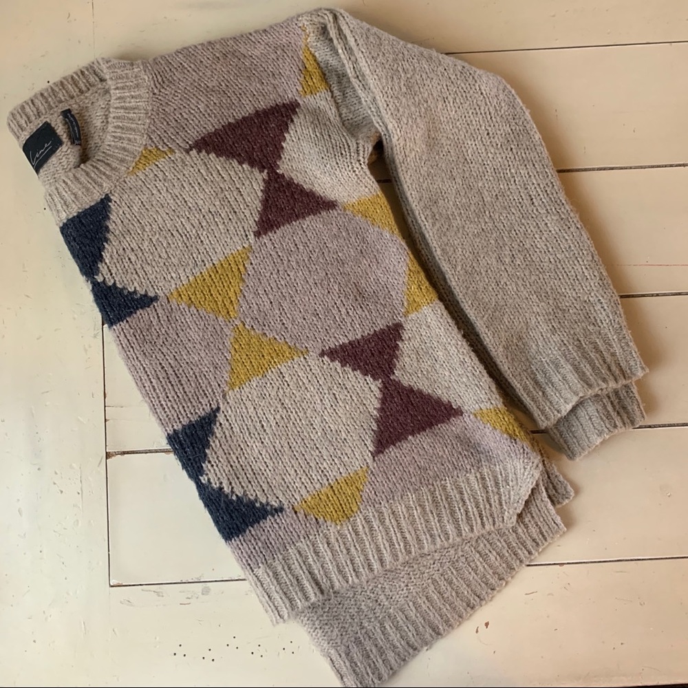 Anthropologie • Geometric Pattern Cropped Sweater